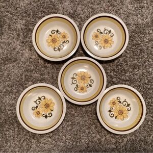 Vintage NuStone 7” Soup Bowl Set (5)  FIESTA C1002 International Silver Co